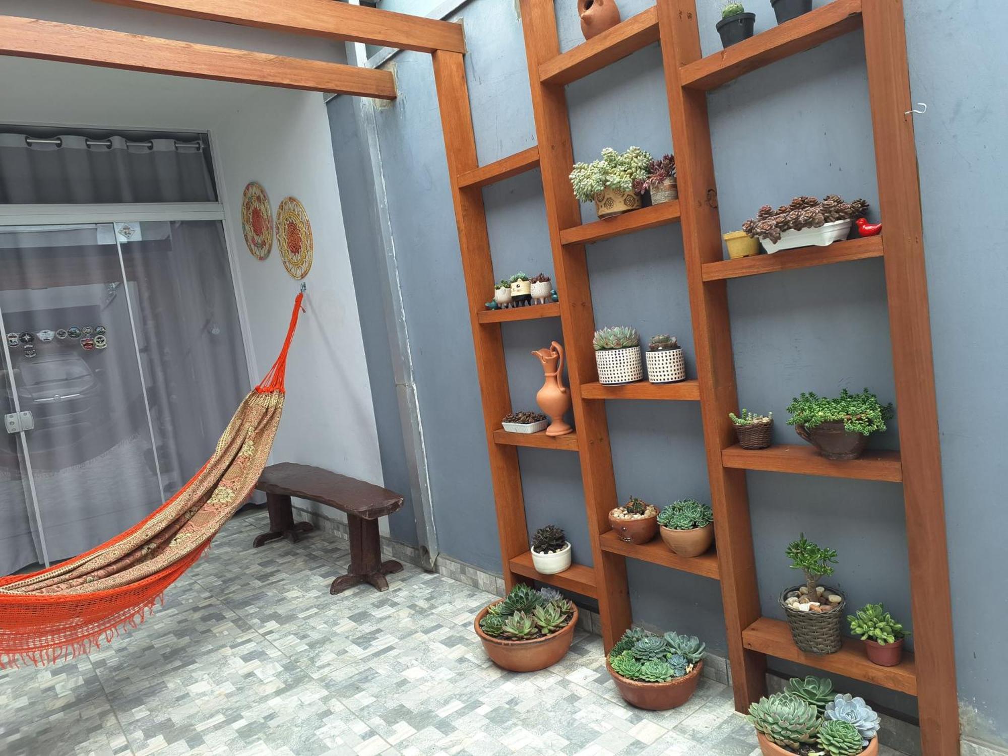 Сasa de vacaciones Kitnet Com Ar Condicionado E Banheiro Externo